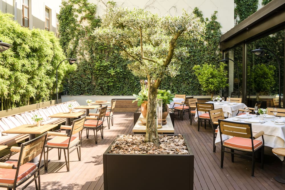 スクエア ナイン ホテル ベオグラード 写真