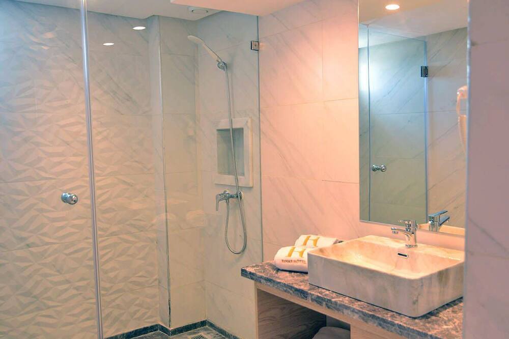 リハブ ホテル 写真