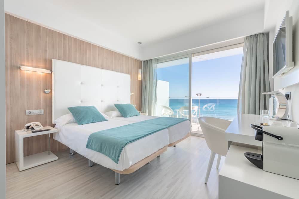 Kyrat Amarac - Adults Only 写真