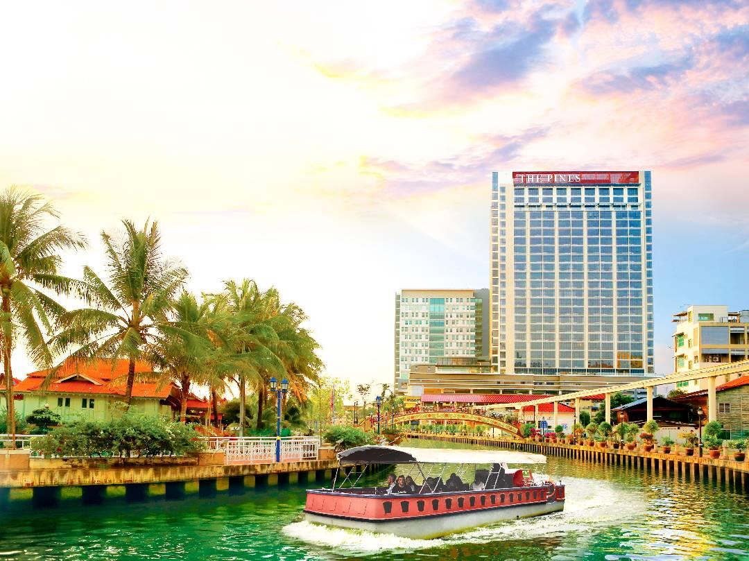 ザ パインズ マラッカ 写真