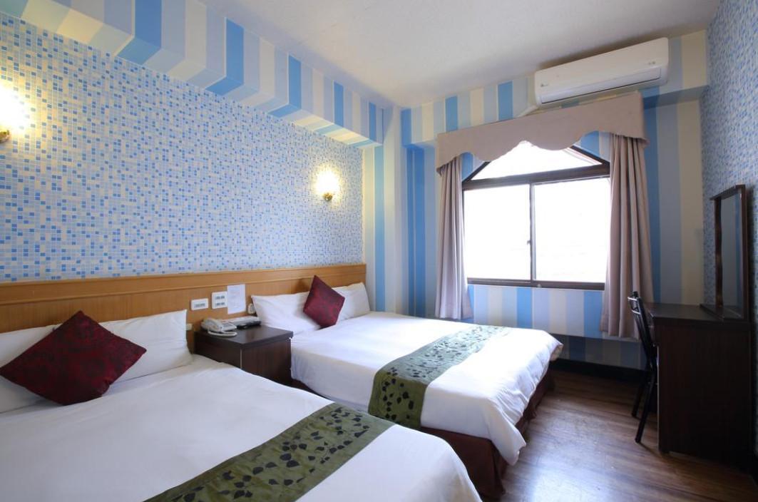 ジャーイー クラウン ホテル 写真