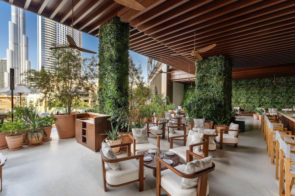 ザ ドバイ エディション 写真