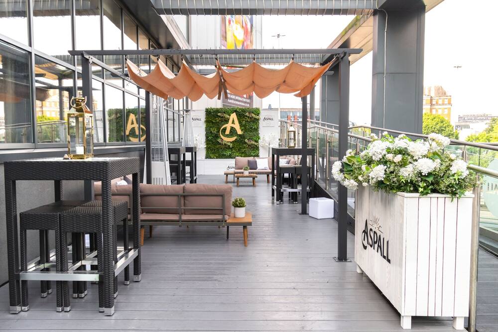 パーク レジス バーミンガム 写真