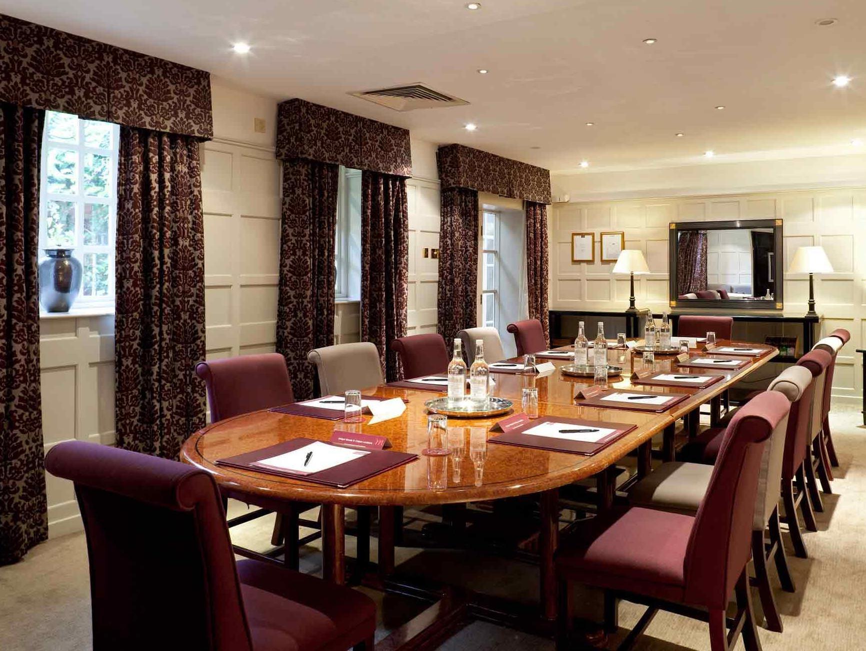 メルキュール ソールズベリー ホワイト ハート ホテル 写真