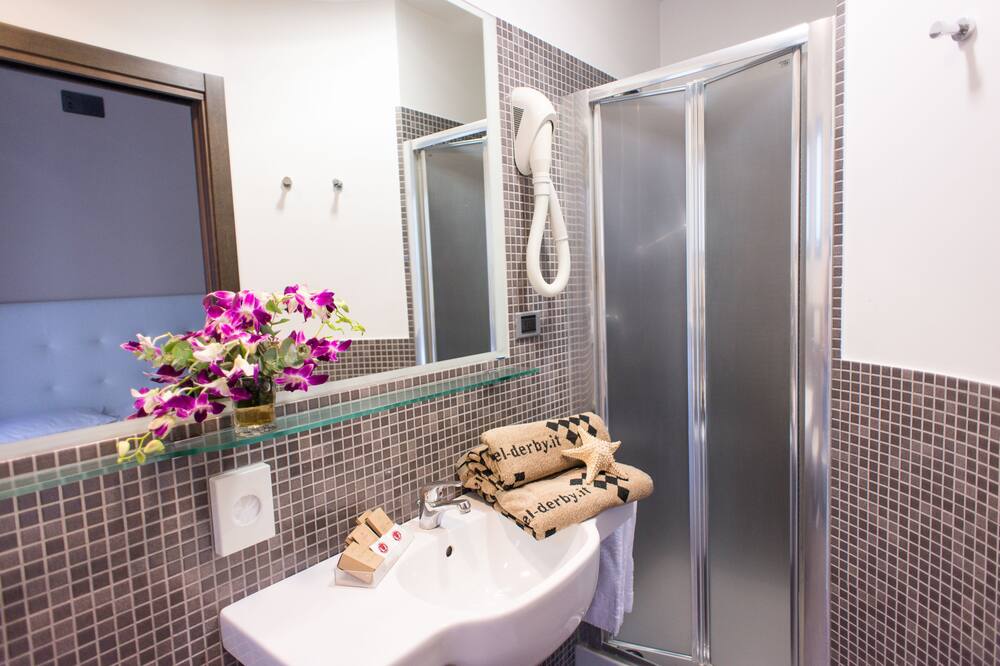 ホテル ダービー 写真