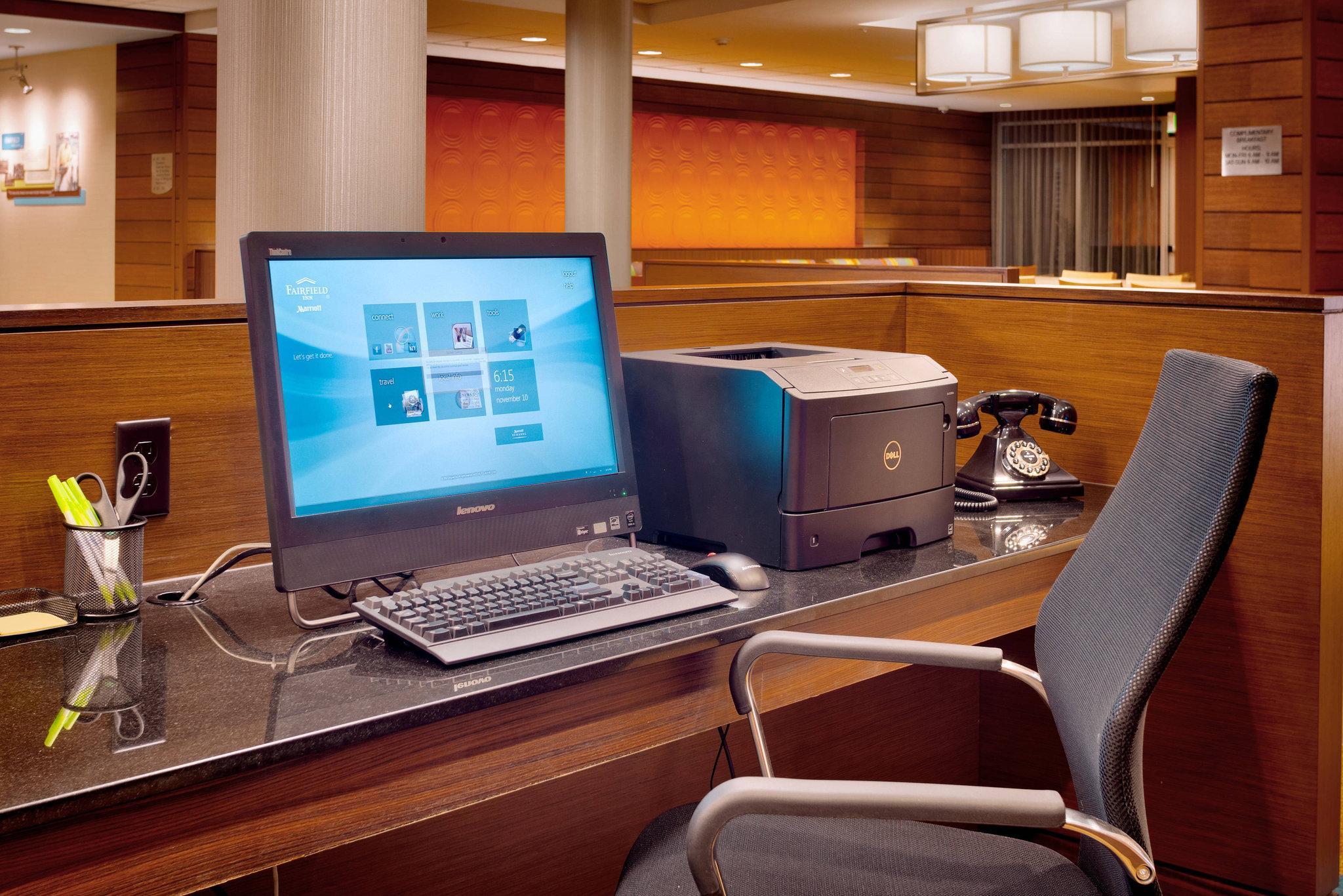 フェアフィールド イン & スイーツ バイ マリオット モアブ 写真