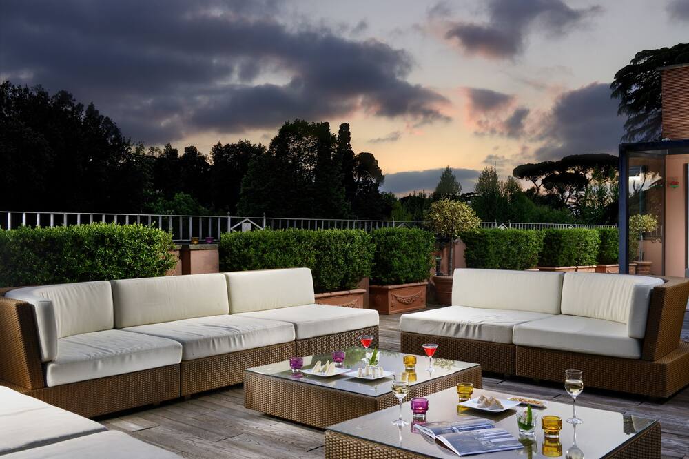 ホテル プリンシペ トルロニア 写真