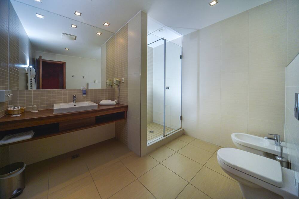 Royal Club Hotel 写真