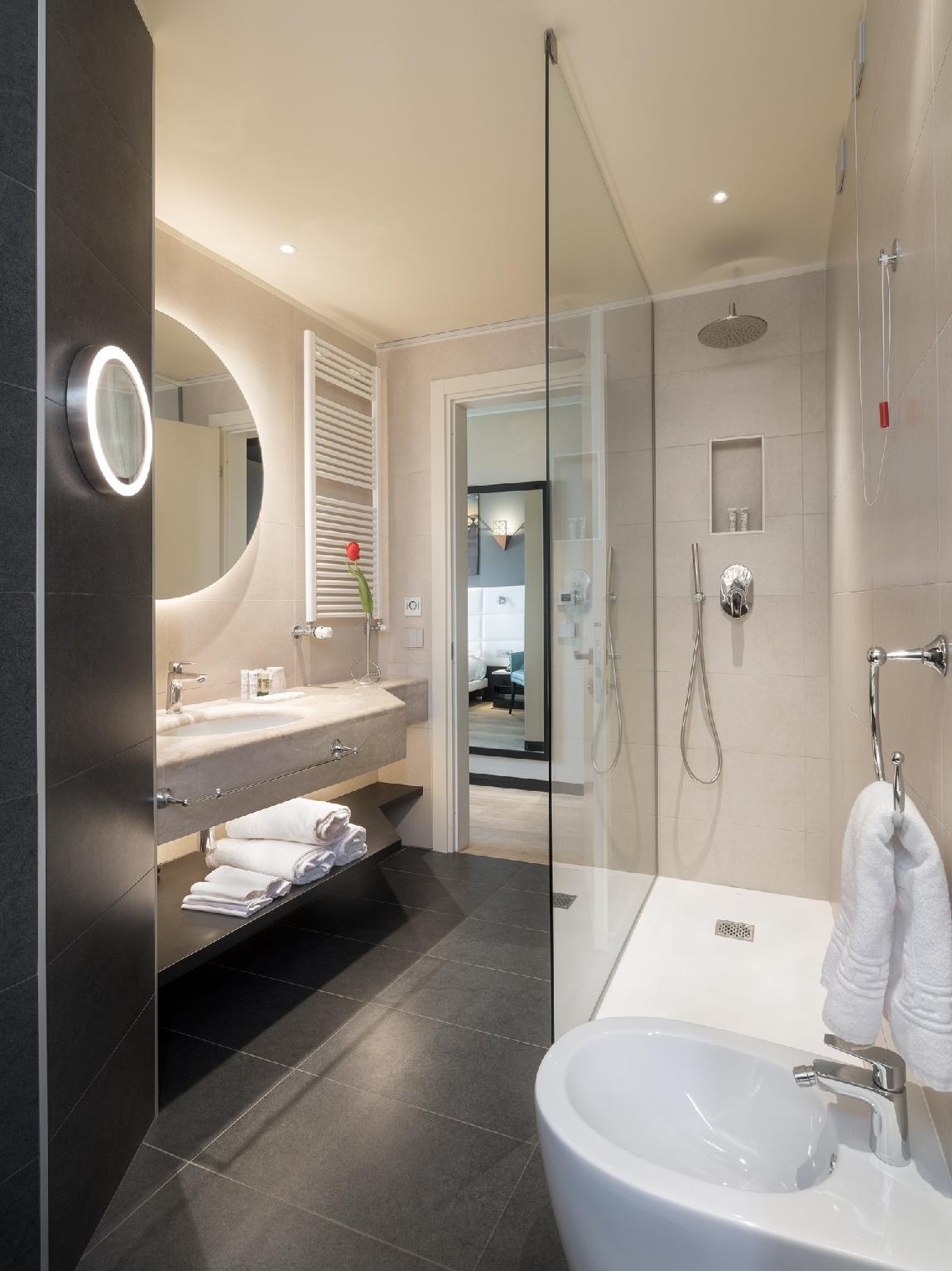 Sangallo Palace 写真