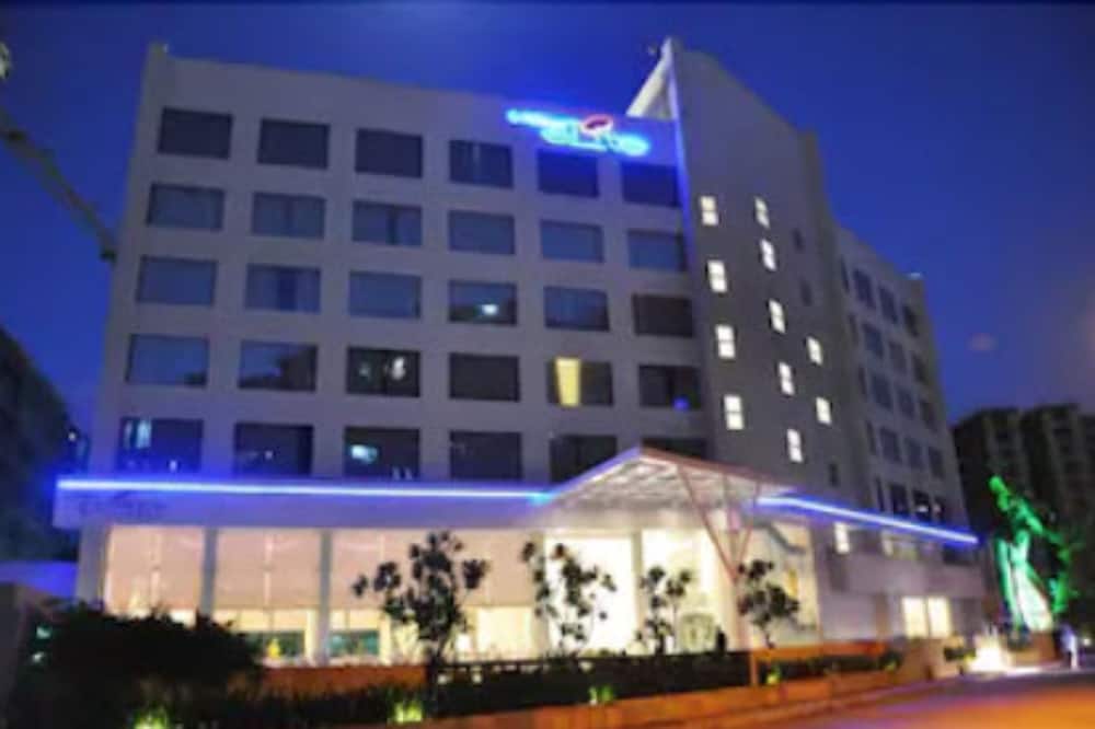 ホテル コヒノール エリート ニア BKC、ムンバイ、インド 写真