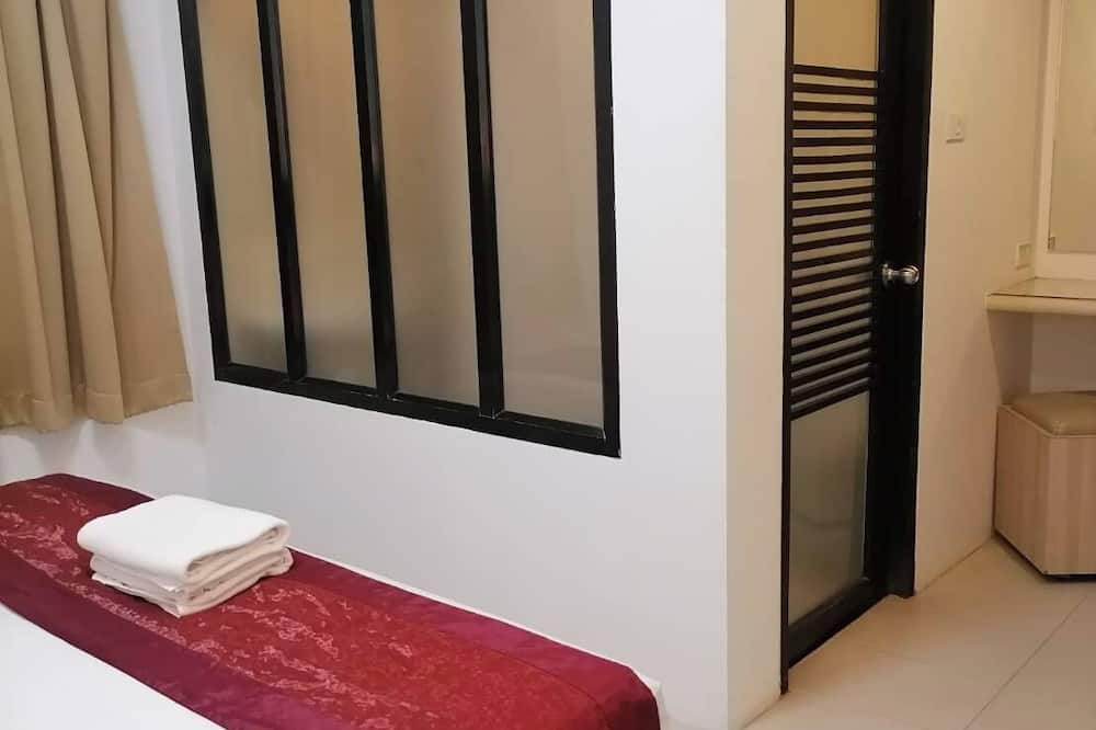 アット ホワイト パトン 写真