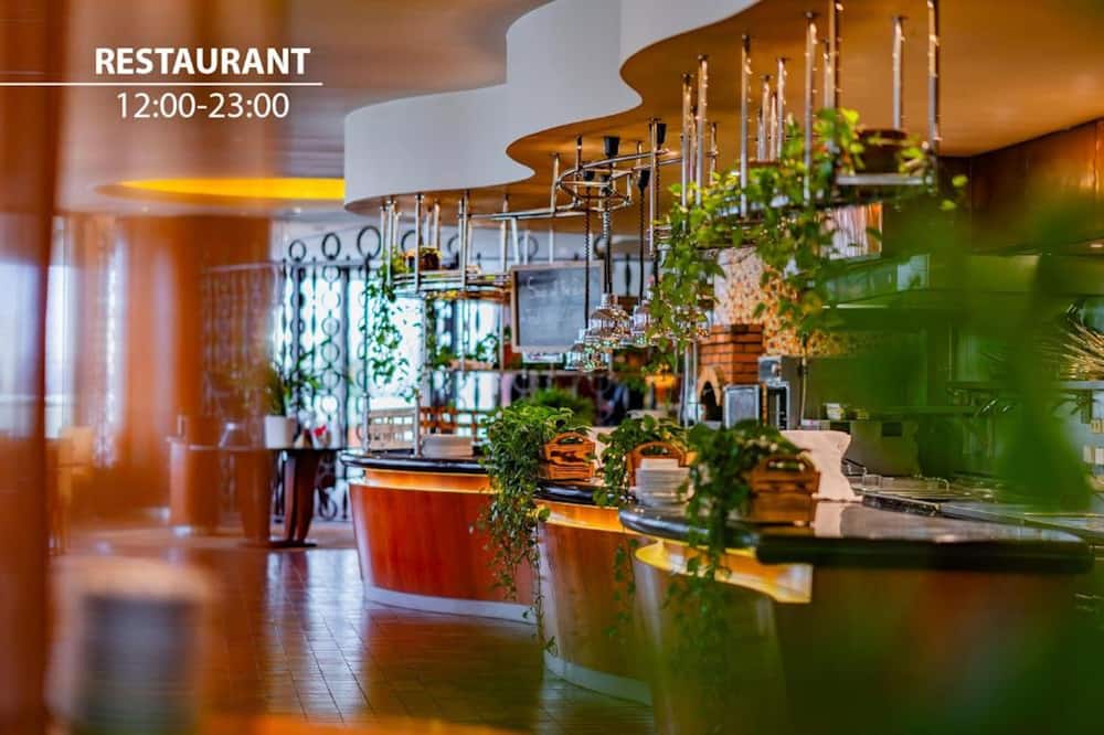 グランドホテル プラハ タワーズ 写真