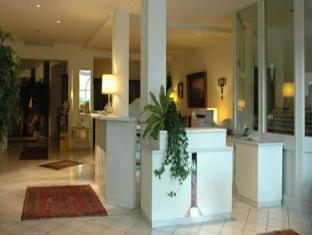 ロビンガー ホテル ウェイセス ロス 写真