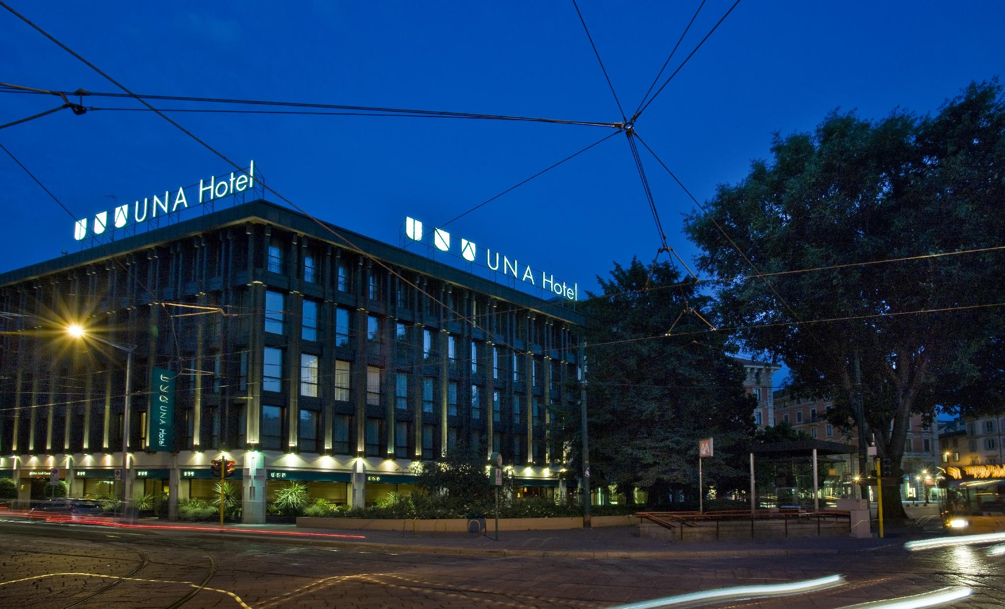 ウナ ホテルズ クザーニ ミラノ 写真