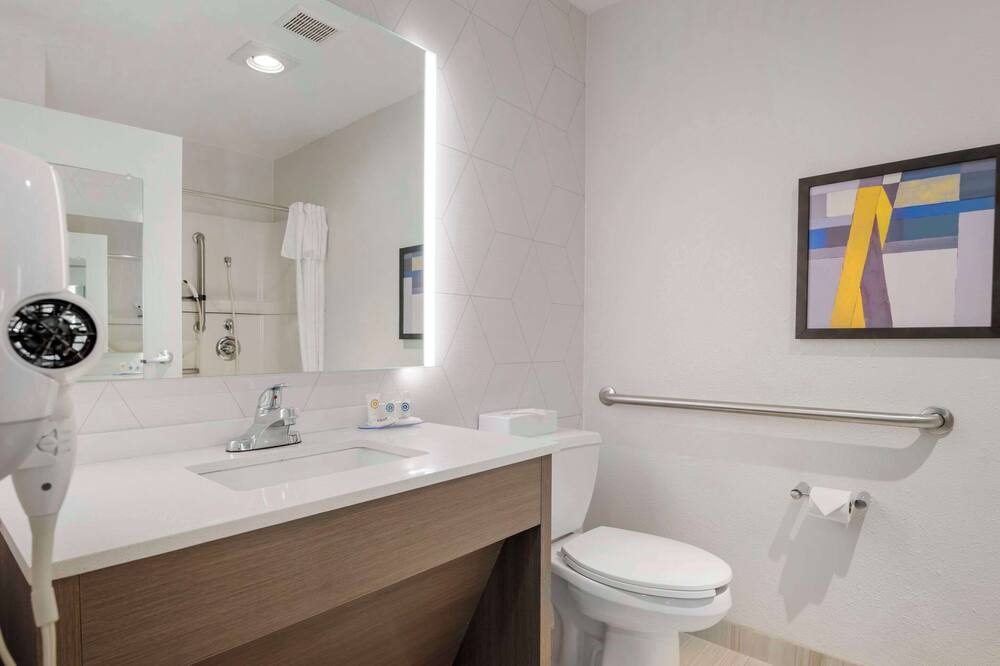 コンフォート イン エディンバラ - コロンバス 写真