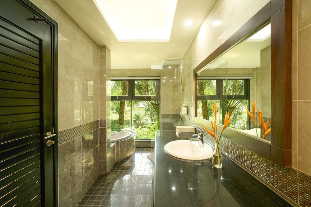 ファミアーナ リゾート アンド スパ 写真