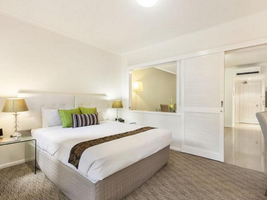 Quest Story Bridge 写真