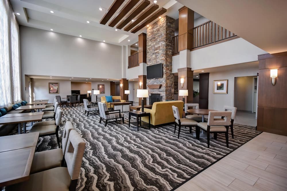 Staybridge Suites Holland 写真