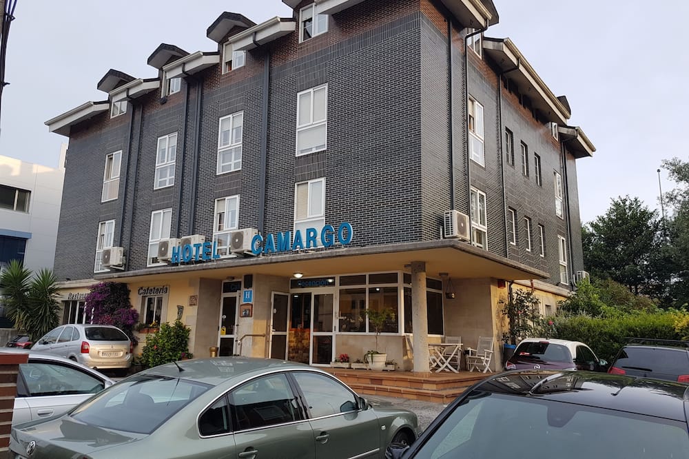 ホテル カマルゴ 写真