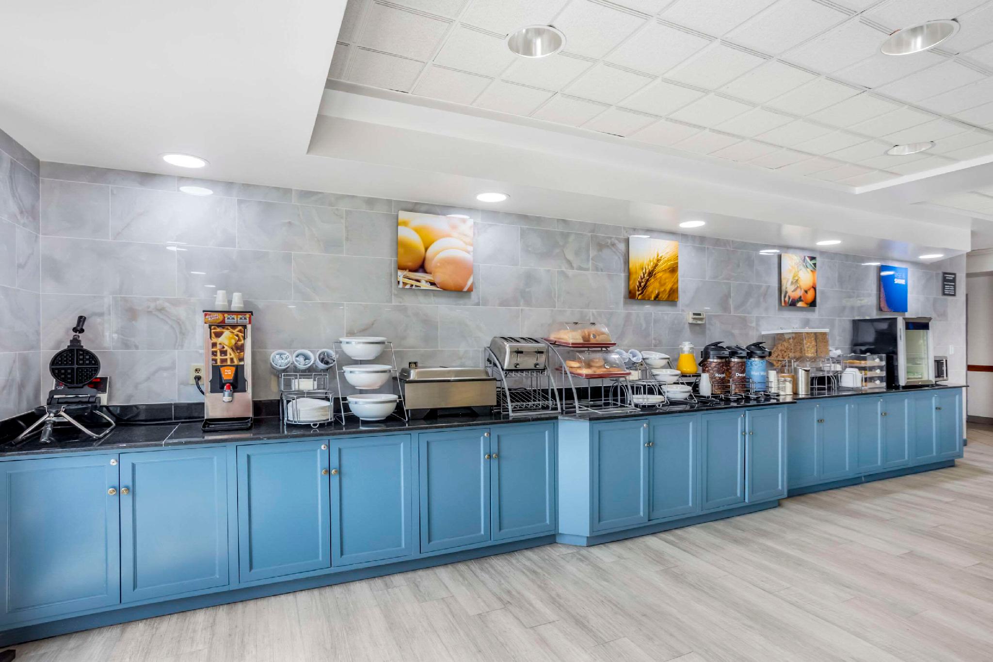 コンフォート イン & スイーツ ブアヒーズ / ウントローレル 写真