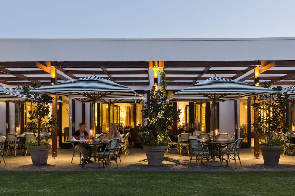 ドロスドゥイホテル 写真