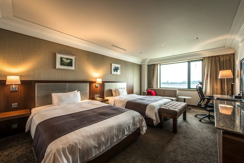 シャングリラ ビーチ ツーリスト ホテル 写真