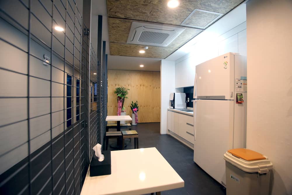 KSTAR メトロ ホテル 写真