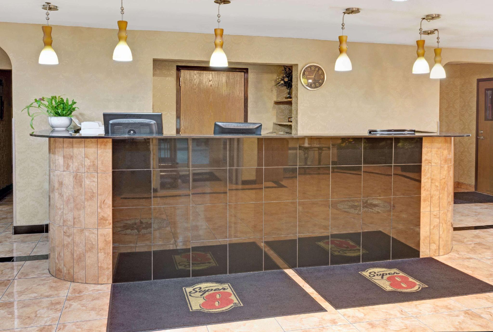 スーパー 8 バイ ウィンダム シカゴ オヘア エアポート 写真