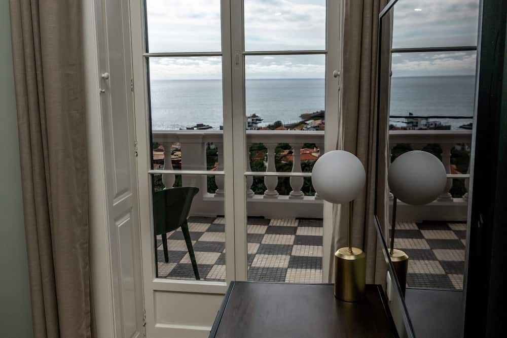 1905 ジノズ パレス 写真