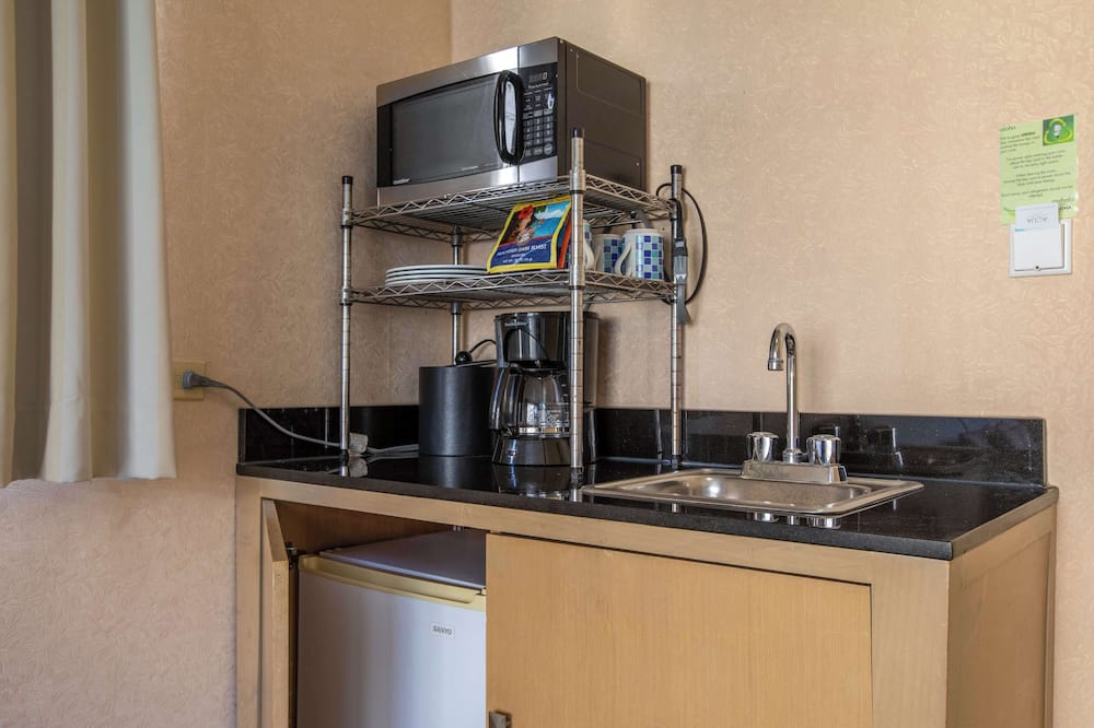 アクア アロハ サーフ ワイキキ 写真