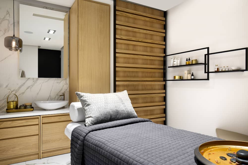 ザ キャピタル ミラージュ 写真