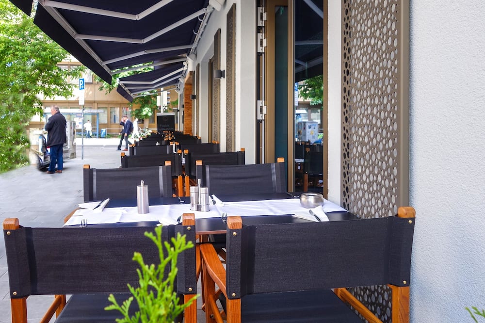 バイエル 89 ヴィ ヴァディ ホテル 写真