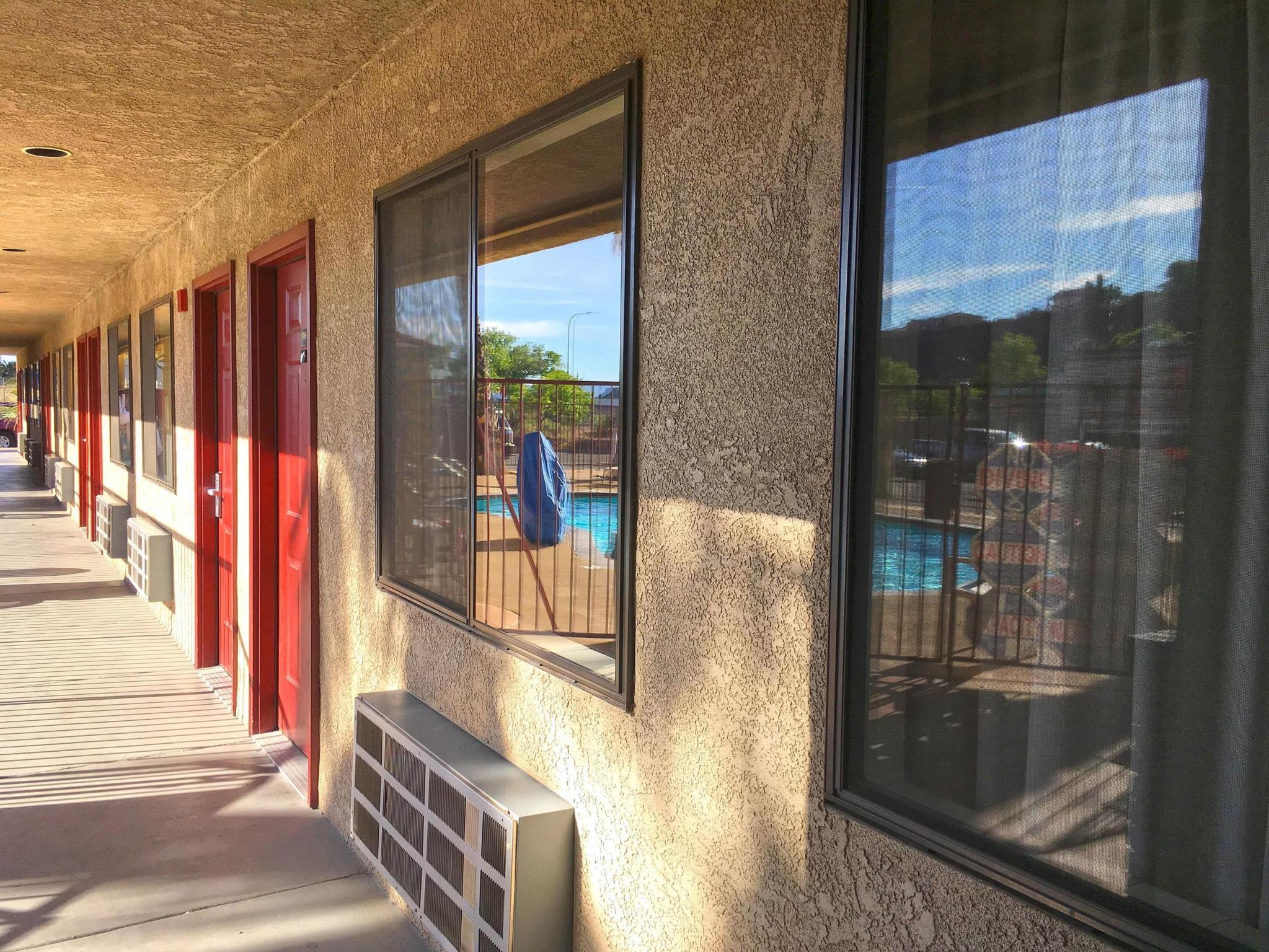 アメリカズ ベスト インズ セント ジョージ 写真