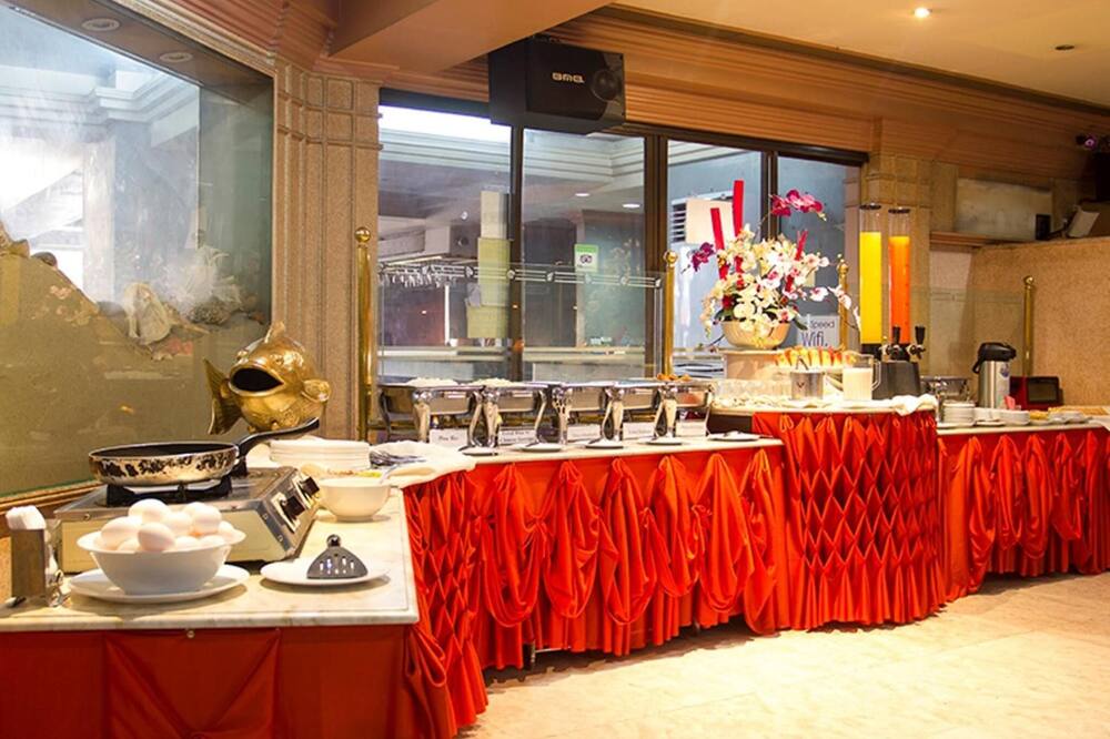 グランド シティ ホテル 写真