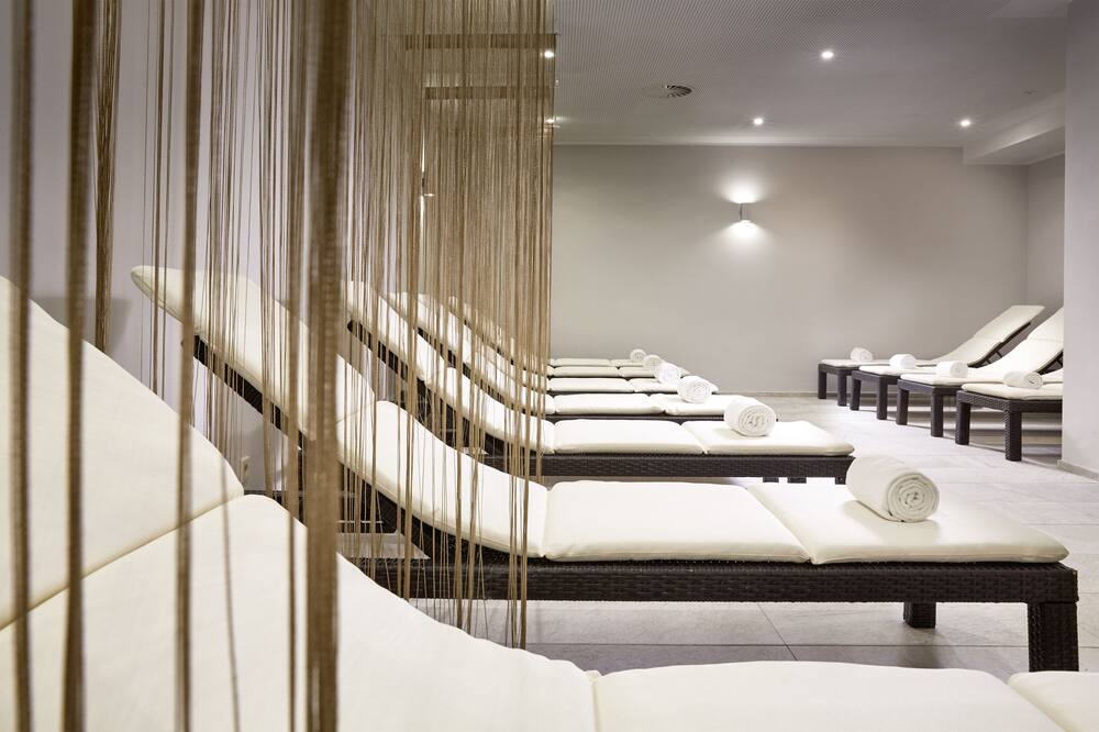 ダス アルペンハウス カチュベルク 1640 写真