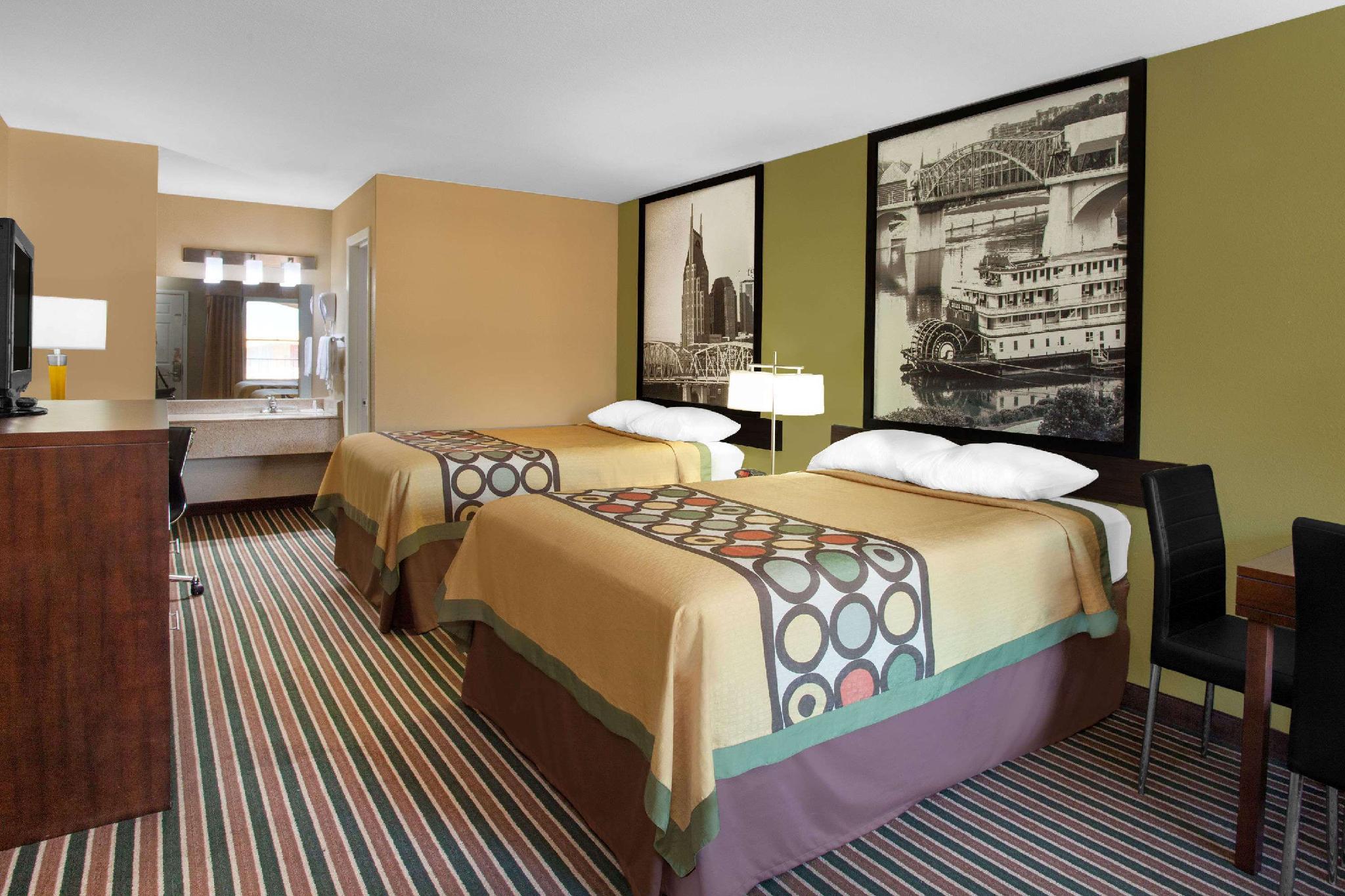 スーパー 8 バイ ウィンダム ナッシュビル ウエスト 写真