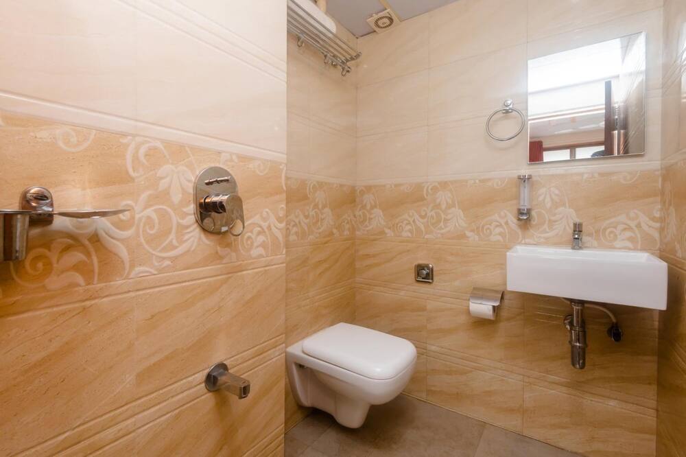 ホテル アイストン イン 写真