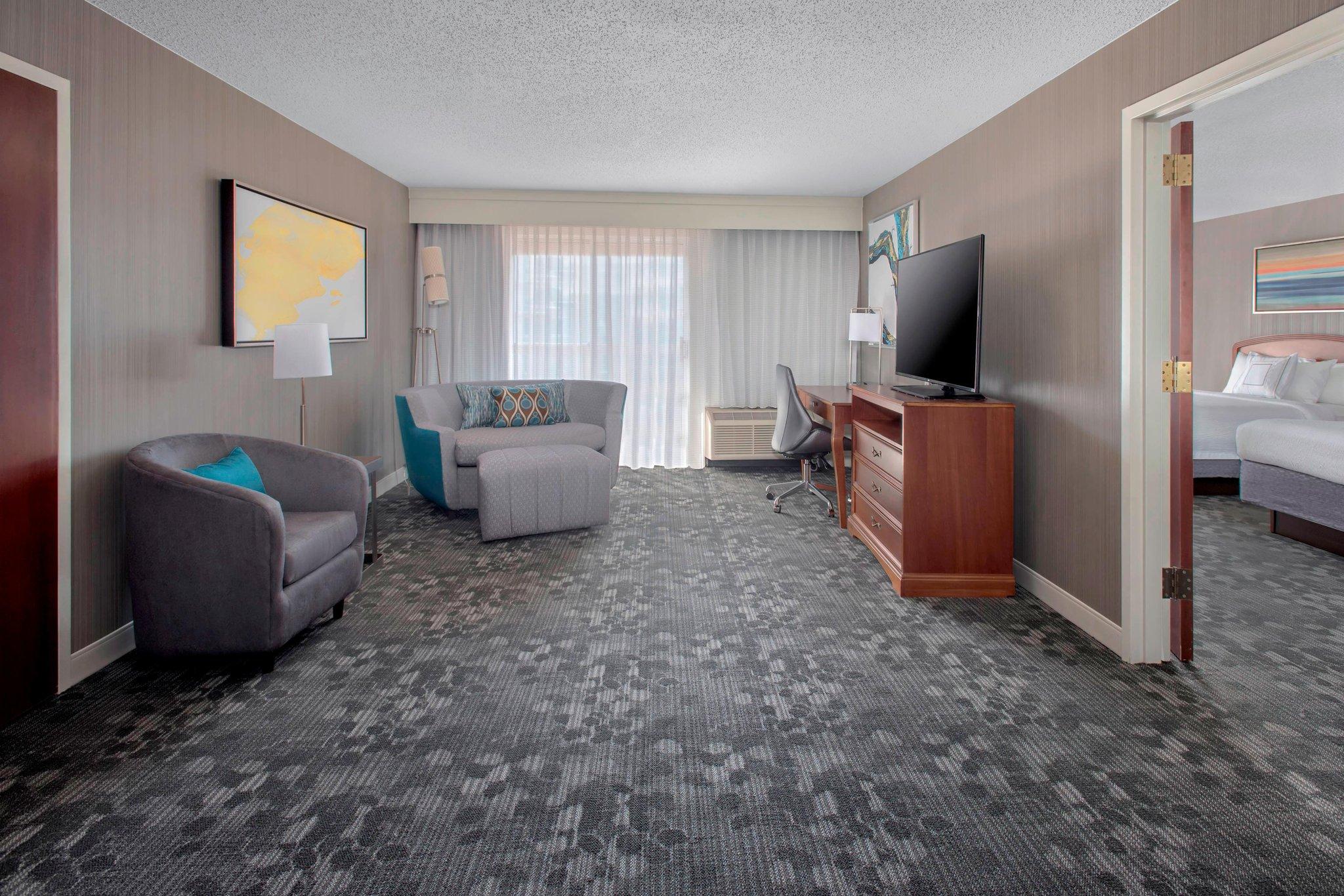 Courtyard by Marriott Basking Ridge 写真