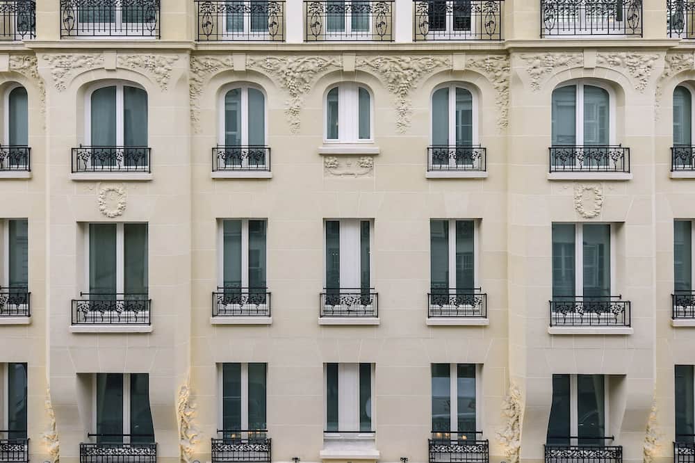 レシキエ オペラ ホテル パリ エムギャラリー コレクション 写真