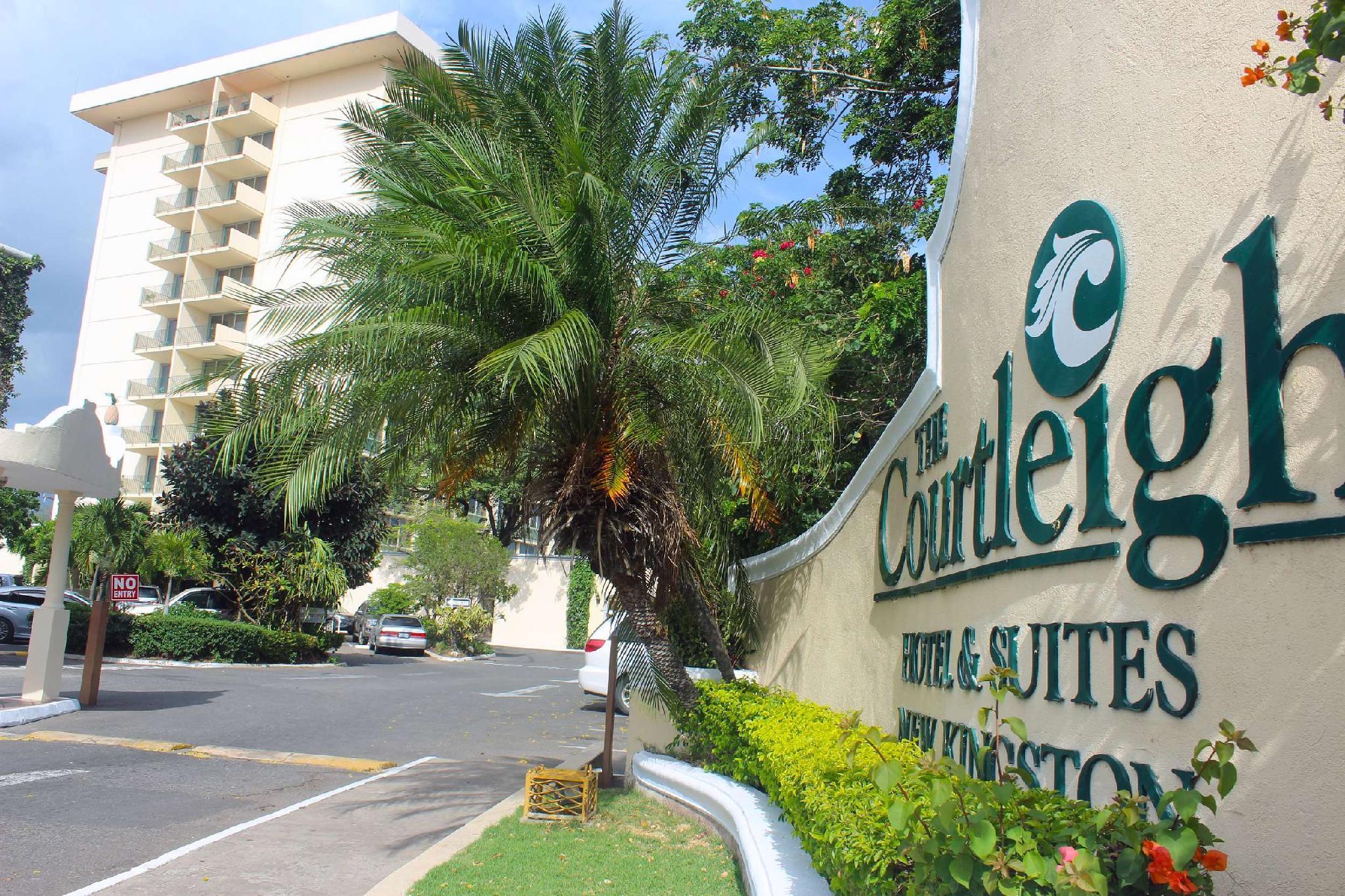Courtleigh Hotel and Suites 写真