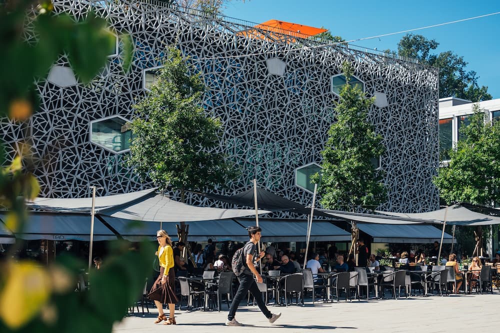 イビス ローザンヌ センター 写真