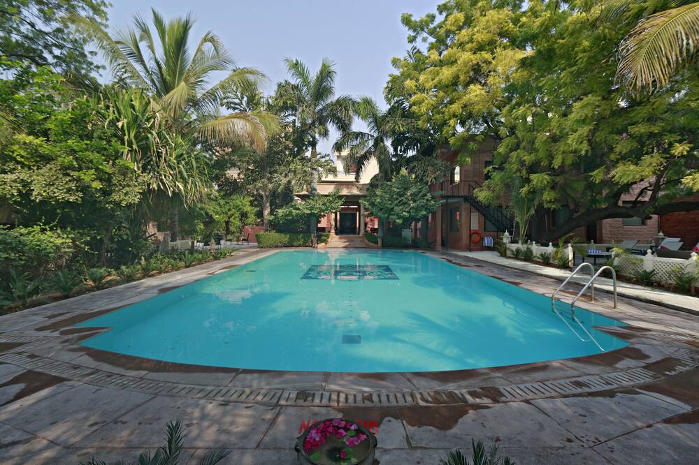 ランバンカ パレス 写真