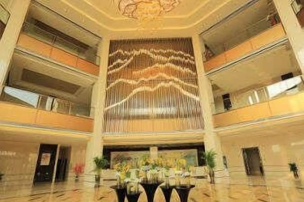 ラマダ イーヤン タオジャン 写真