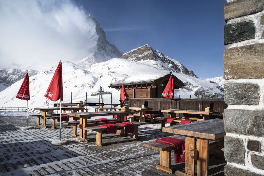 ホテル シュヴァルツゼー 写真