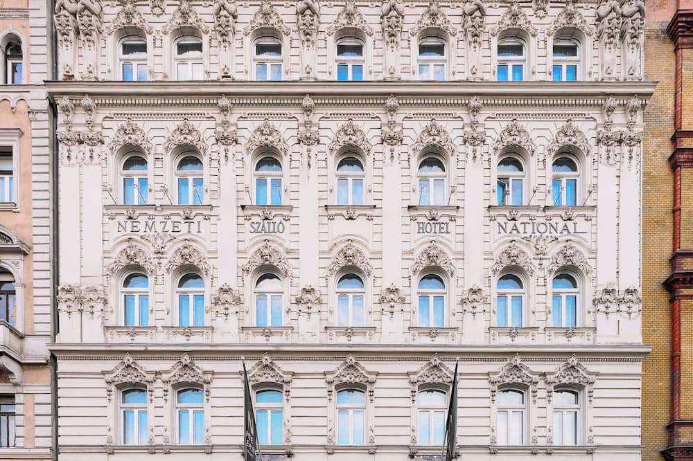 ネムゼティ ホテル ブダペスト エムギャラリー コレクション 写真