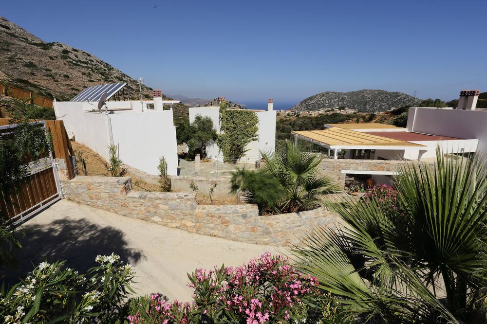 アクラダ モーツアナキス レジデンス 写真