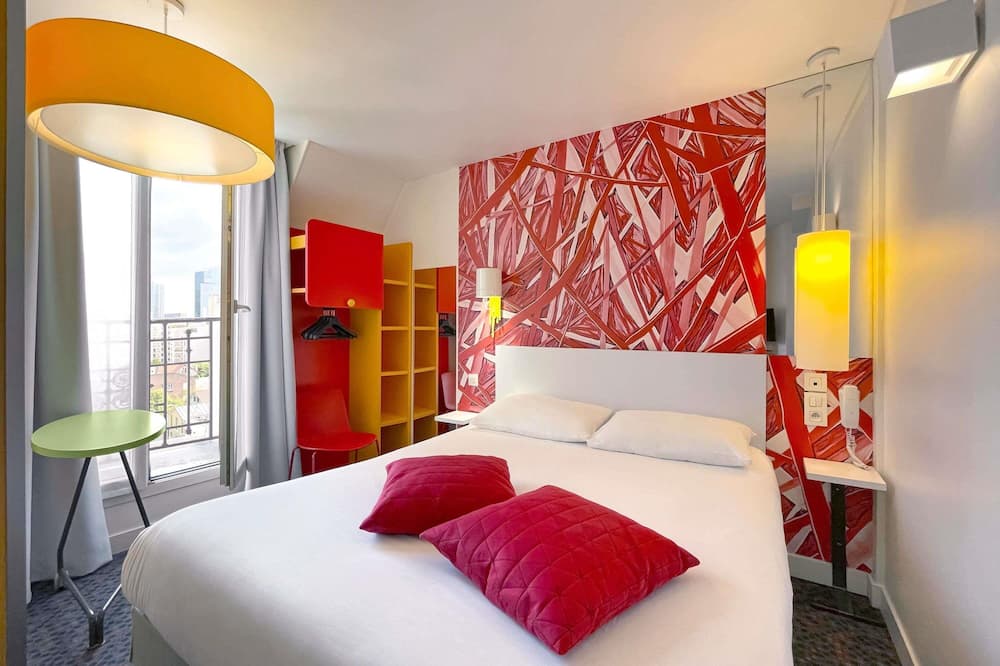 イビス スタイルズ パリ ラ デファンス クールブヴォア ホテル 写真