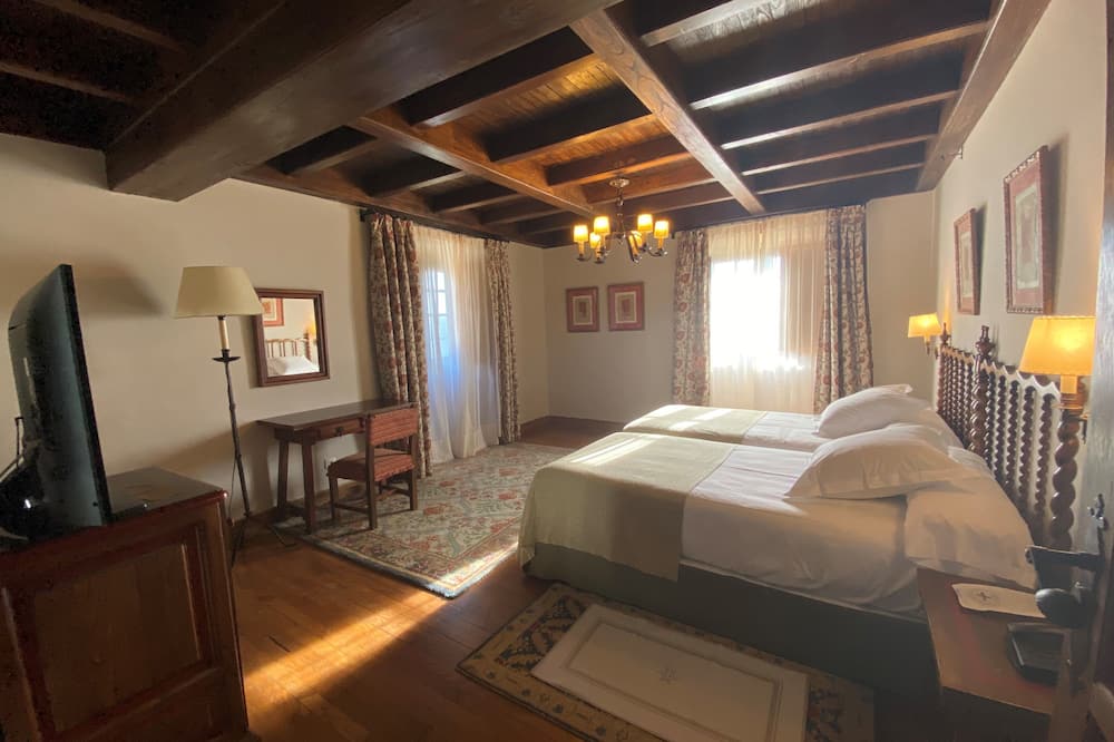 パラドール デ ベリン 写真