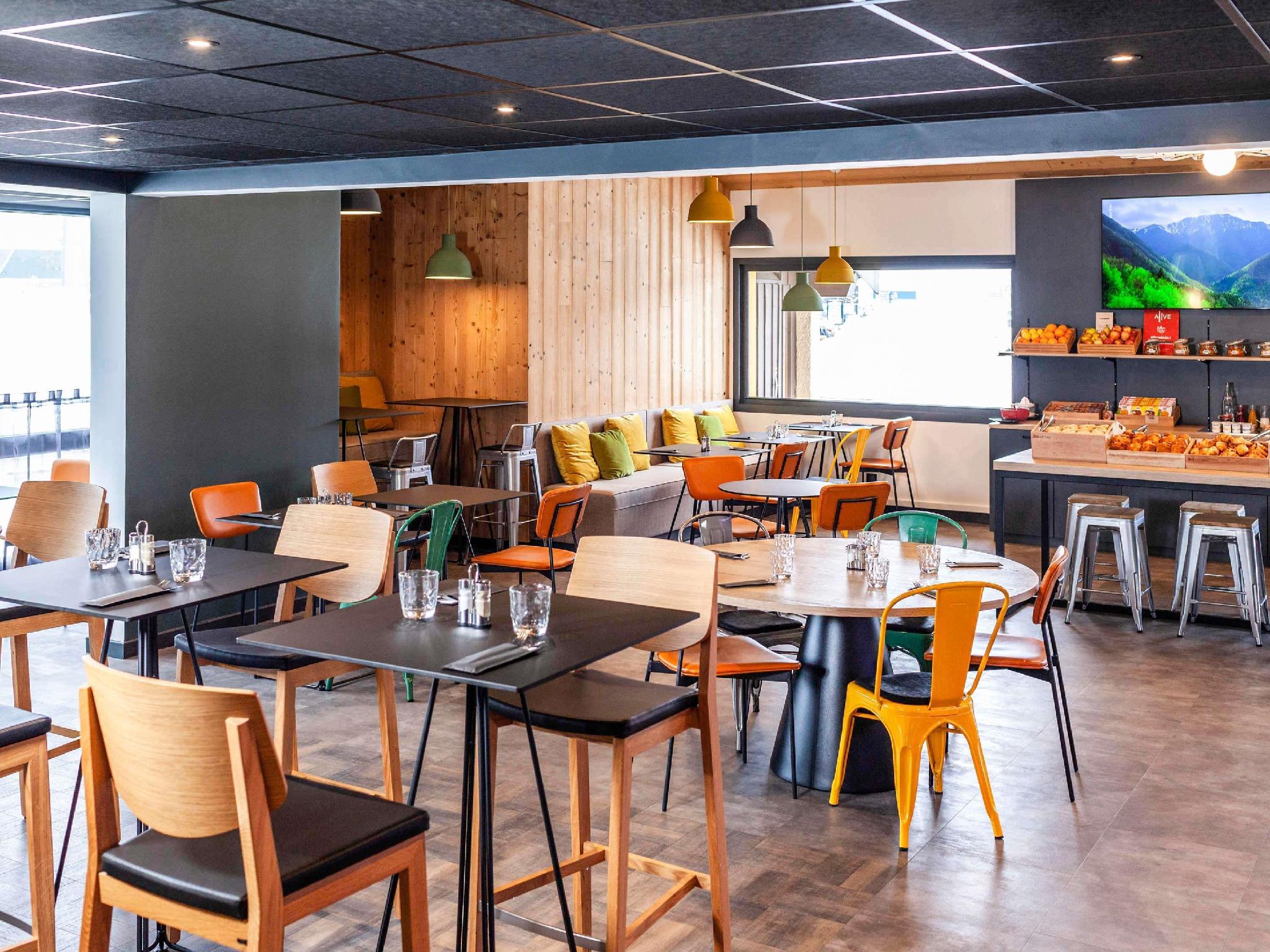 ibis Pontarlier 写真