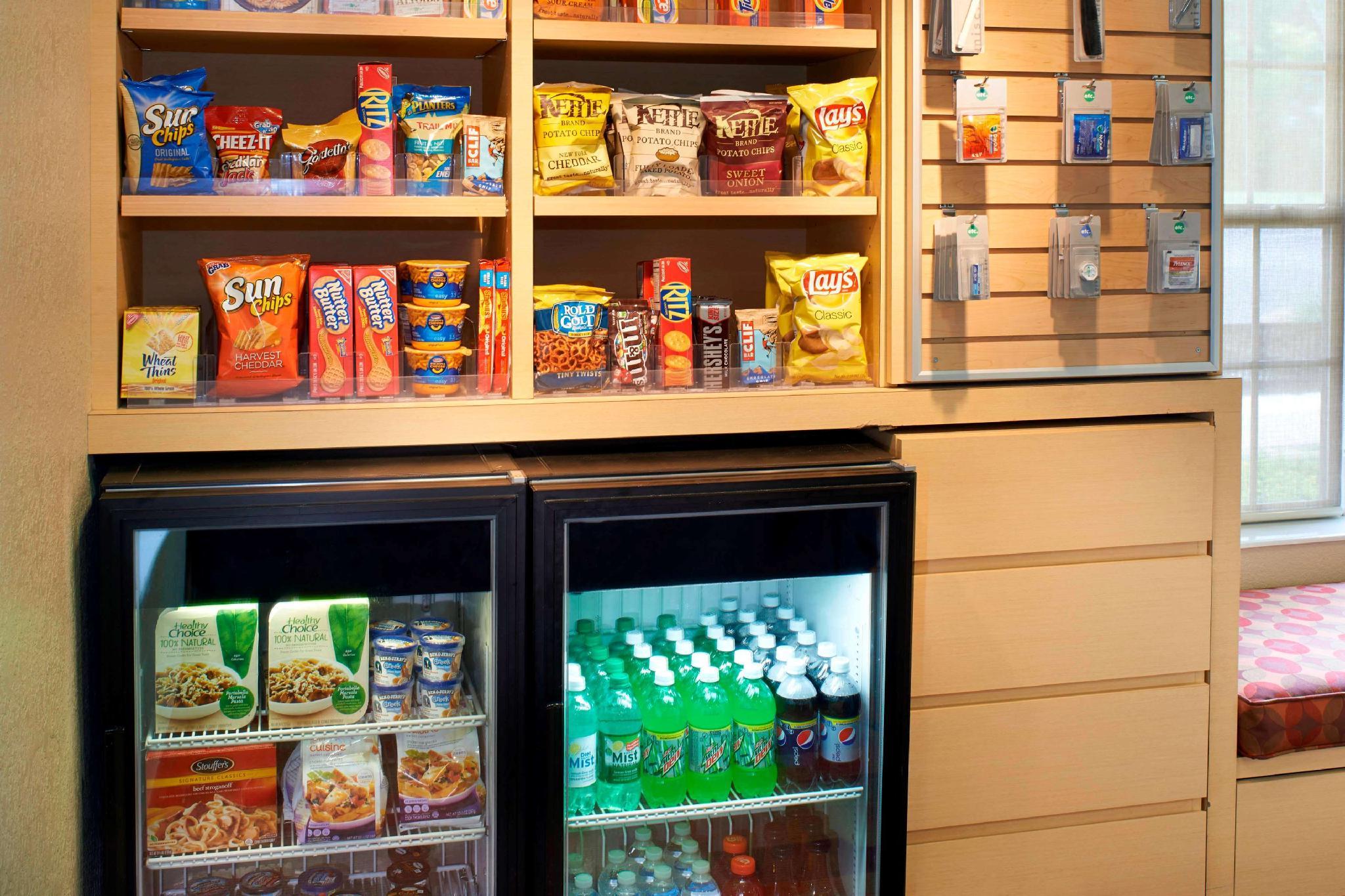 ソネスタ シンプリー スイーツ デトロイト ノバイ 写真